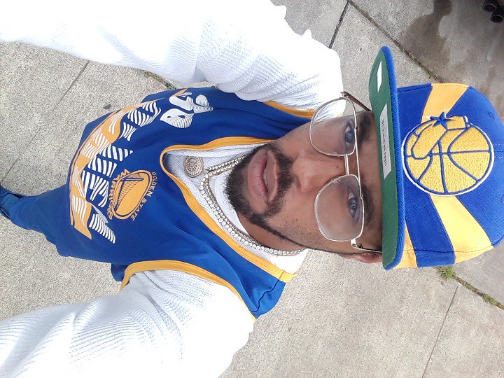 jaytunes101's tweet photo. Today We Rocking All Blue 4 Nipsey 🙏💯 https://t.co/sh00rPQYnp