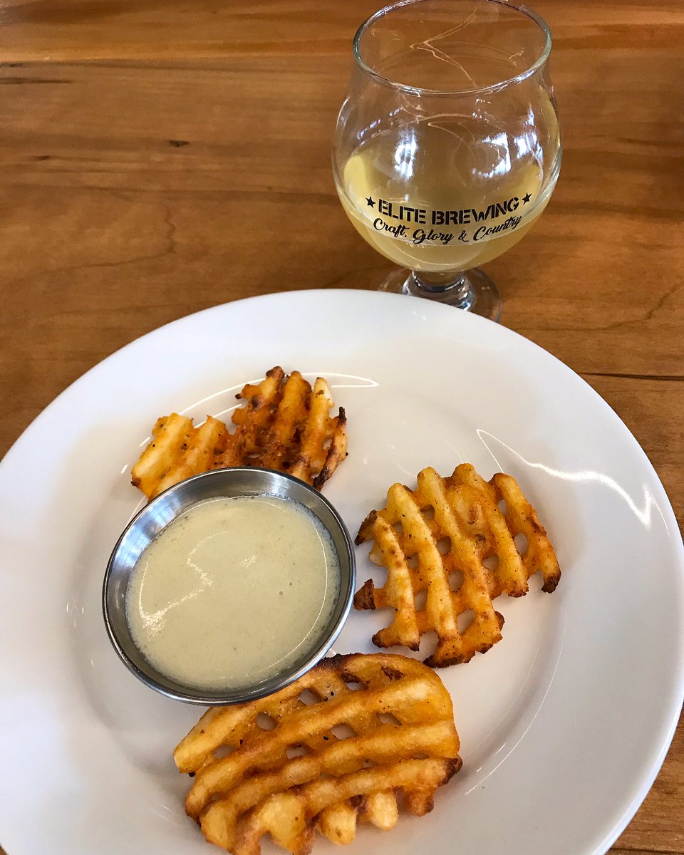 vineanddine's tweet photo. Where are we? Fries with #gorgonzola cream, and ginger lime #cider? Loving @EliteBrewing and talking Stein &amp; Dine on April 28! Check out https://t.co/2PiCyqYNis https://t.co/NY3ilpwGR6