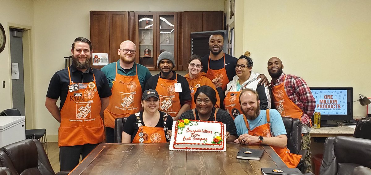 RyanHall1984's tweet photo. Congratulations to the latest round of graduates of the 804 Leadership Bootcamp! #development #leadership #futureleaders @misshd03 @SonyaSk70264893 @KochBkoch @ferrisho https://t.co/dmFikVBT1O