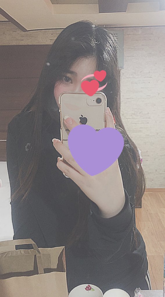 오랜만에 외박했다 
이따 또 출근 극혐진짜