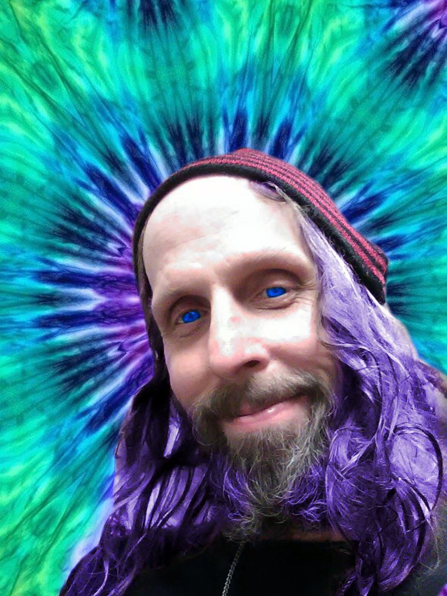 RalphBuckley's tweet photo. Violet Mauve Tye-Dye Mescaline contact High 🌐✡️🆙🆒0️⃣ https://t.co/QxNX1gJiDT #singer #songwriter #free #freemp3s #RalphBuckley #NewAlbum https://t.co/YWpK0ZRMra