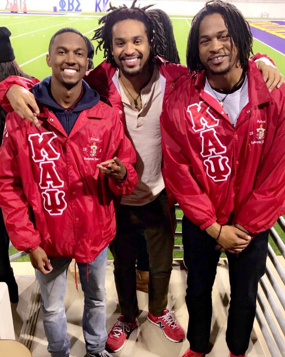 Phi_NullyFamous's tweet image. 10 years of memories.. ♦️ 3 Chemical Engineers 3 best friends 3 for the Yo. #Spring2K11 #ZooBoyz #TreSixAlumni