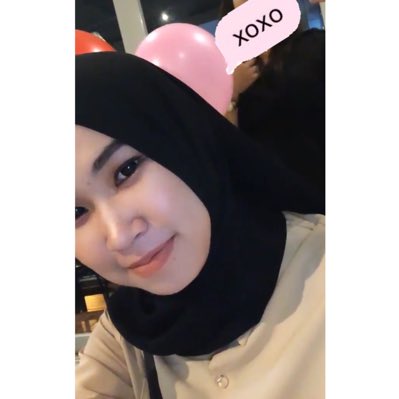 ErniEerr_'s tweet photo. #FotoProfilBaru https://t.co/DNdG6VJvJ4