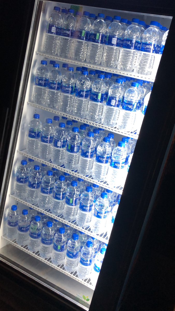 KWoodys's tweet photo. @osagecasino maybe you can learn from @HardRockTulsa   Serve your customers water! Don’t tell them after 3am unless your VIP they can’t have.   It’s water !!!!! https://t.co/unqY1Oux4o