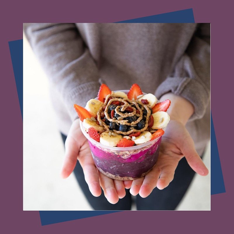 JHollandGroup's tweet photo. A hot day calls for a refreshing smoothie bowl 🍓🍌  from @humbowljuicebar. This juice bar is one of our local favorites. Make sure to stop on by the next time you're in Orange! 😋 https://t.co/G7dR9tWVWj