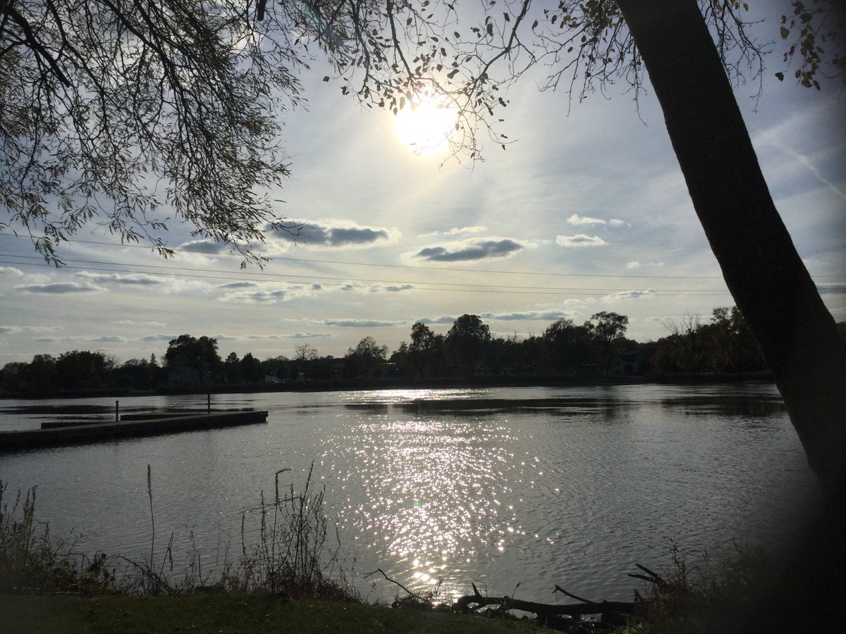 Took this a few months ago. It was a very beautiful day.