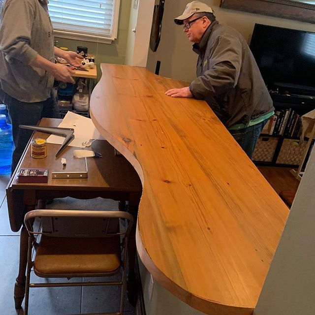 FuchsAudio's tweet image. Best kitchen counter ever ! @zekecarey #Fuchsaudio 
#fuchsaudiotech
#futone 
#greattone 
#madeinusa 
#tubeamps 
#jerseymade
#plushfxpedals 
#tubeampsrock
#tubeamprepair 
#boutiqueamps 
#thegearpage 
#JoeBonamassa
#notyourdaddiesdumble
#fuchsods
#fuchsods… ift.tt/2JY0FCx