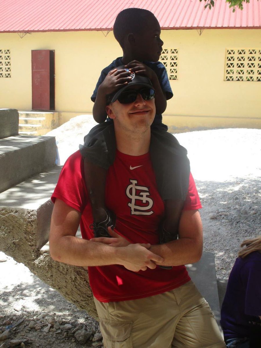 aesamples's tweet photo. My husband is 45, pursuing a modeling career, and I’ve never seen him happier. He told me he’s just waiting for a chance to blow up. So, Twitter, meet my husband. https://t.co/oKIvaDu9Y9