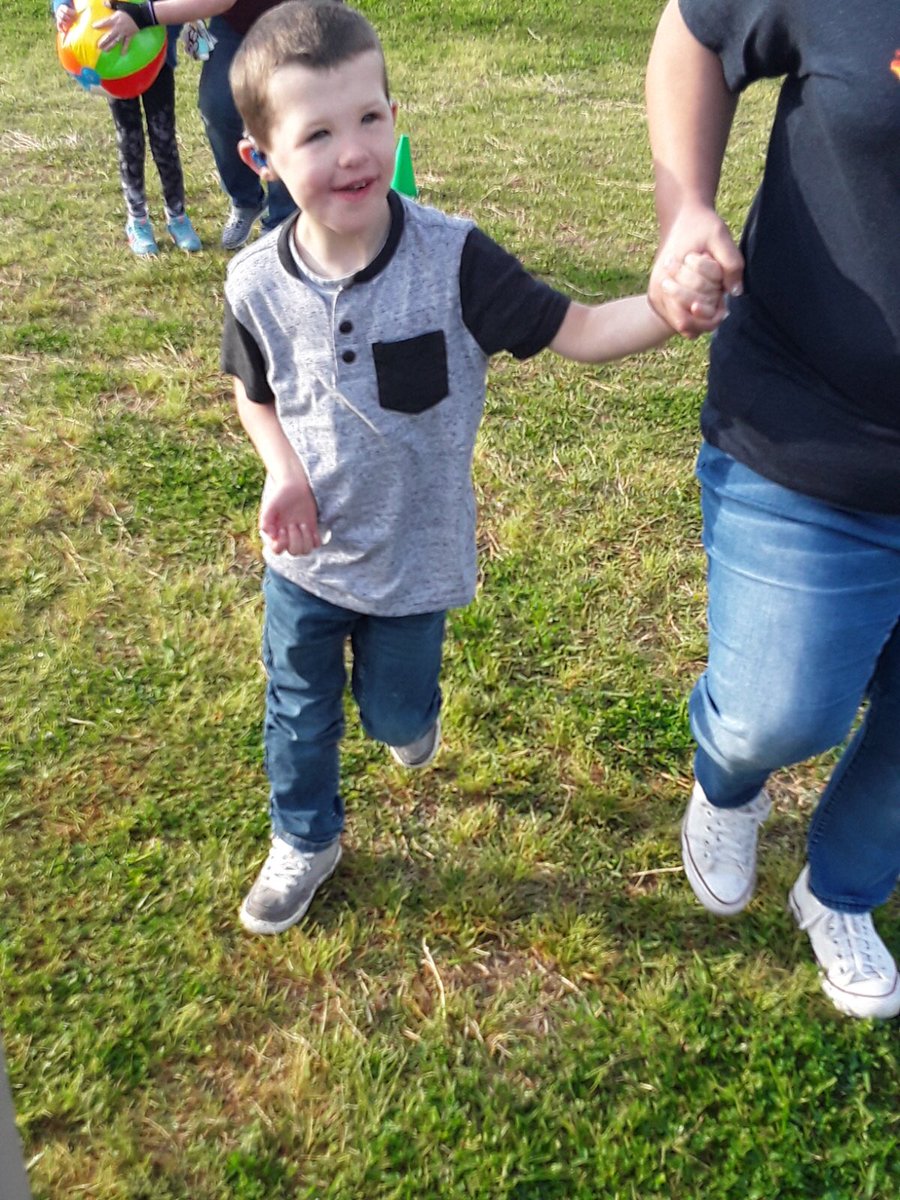 CoombsClass's tweet image. Buddy Fun Day was amazing this year!  @CoombsClass @DukeElem