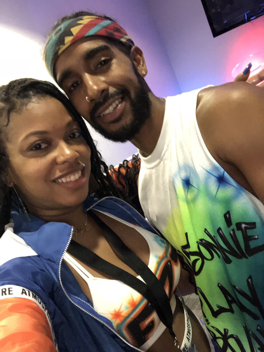 Mz_SoFnClassy's tweet photo. And my bonus prize! My wild card! My cherry on top! OβRyan! @sonnieoryan πππΎπ― Btw βTake it Slowβ is still my jam! PEACE LOVE & ABUNDANCE! I love you, you love you! YA DIG! #WeLookGoodTogether #millenniumtour #early2000s https://t.co/0TjoNV6gSq