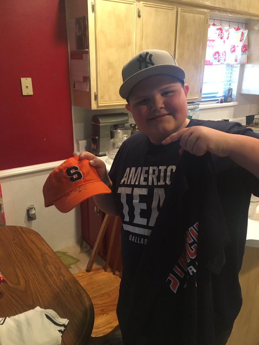 AndrewFisher3's tweet photo. JG3 thanks from glens falls to texas!! My son luvs it!! https://t.co/sQ2eb0riN4