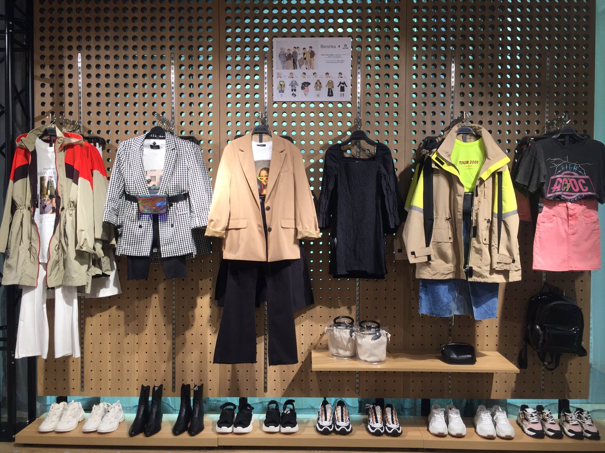 Kkorepo's tweet photo. ＃ASTRO　が選ぶ 「Favorite #bershkastyle」＃6LOOK　を渋谷店でディスプレイ＆販売します
https://t.co/pT6CcRSC96 https://t.co/hpZq3izMQf