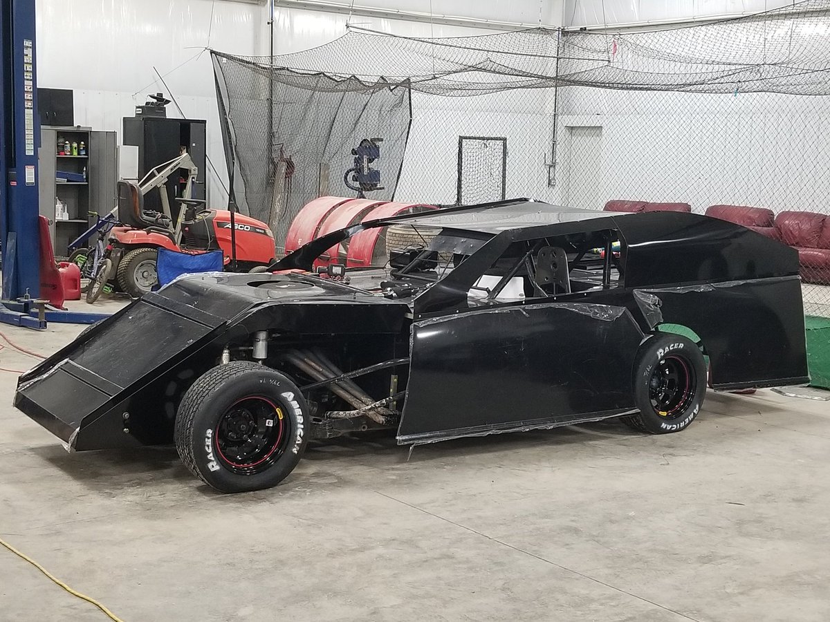 ForresterRacing's tweet photo. Thanks Hurricane Trucking, LLC for coming on board as a sponsor in 2019. I bet there isn't to many racers who can say the kid they used to make sure stayed on their dad's trailer in the pits is now a sponsor of theirs. Thanks Dalton McKenney. Wrap to be done soon! #USRARacing https://t.co/CG8elLTh6h