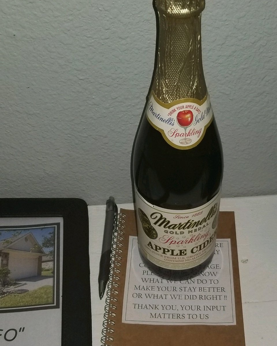 Convcottagebnb's tweet image. When your guests leave you gifts!

#conveniencecottageguests
#conveniencecottagebnb
#houstontxtravel #vrbo
#airbnb #thewoodlandsairbnb
#travelinspiration #vacation
#travelhouston #traveltexas
#travelUSA #vacationrental
#houstontravel #texasairbnb