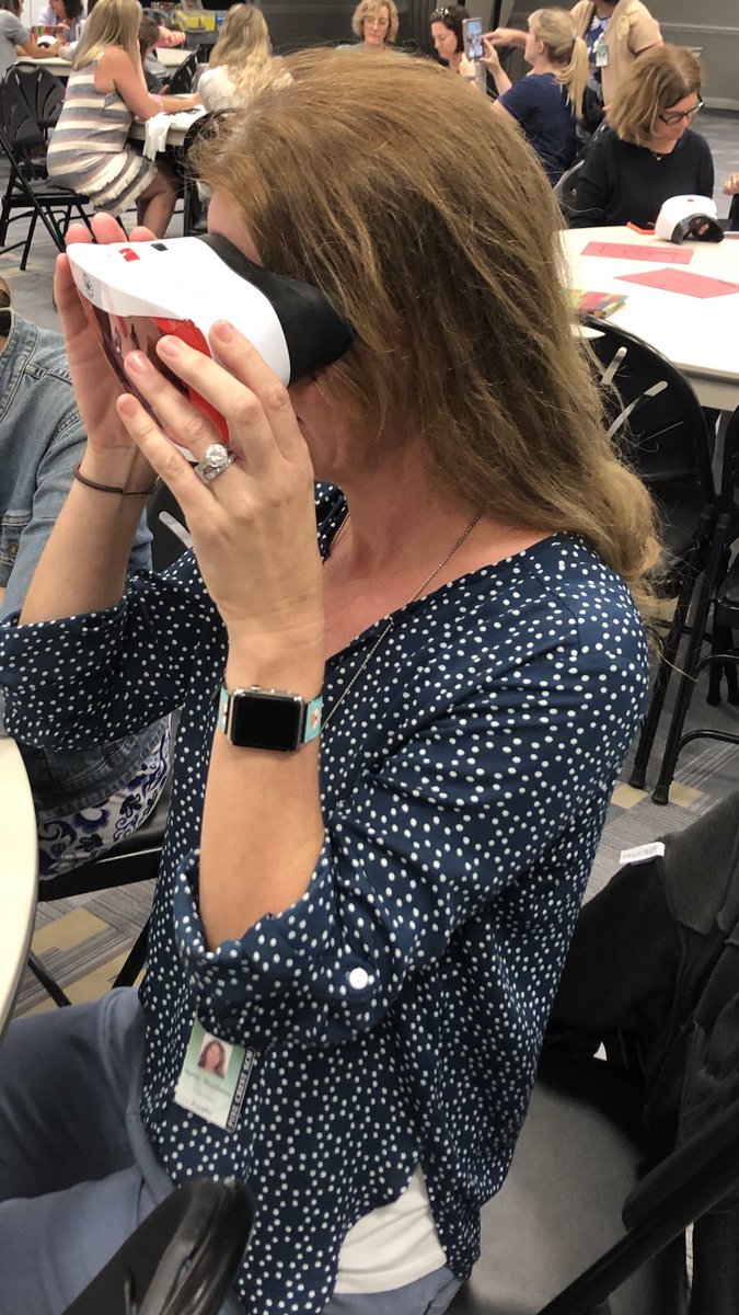 kristin_shealy's tweet photo. #pinchofpd at today’s Faculty Meeting on augmented reality vs virtual reality &amp; uses in the classroom! Thank you, @DebraJacoby! @PineCrestSch @YaHiggins1 @LisaOckerman #edtech https://t.co/b1ka7WzrZk