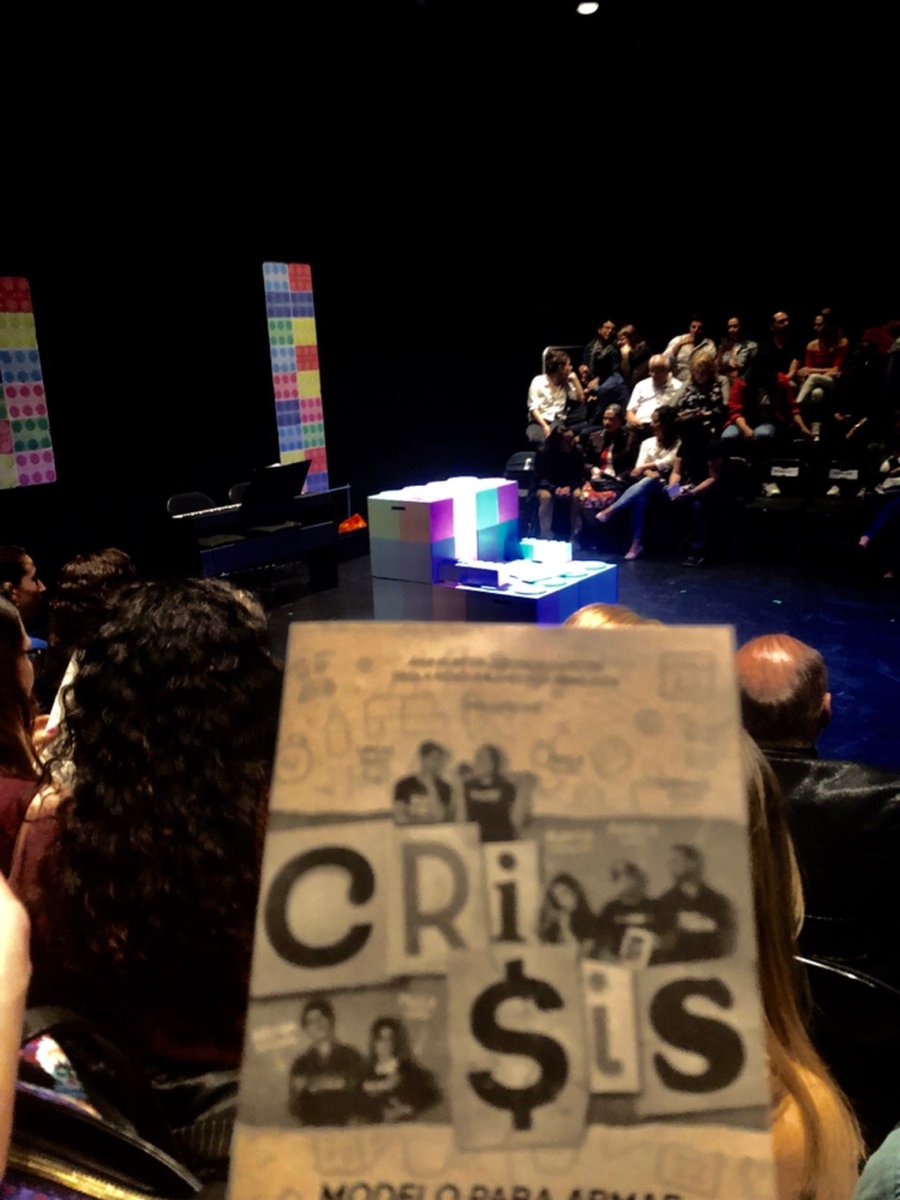 <a href="/CrisisTeatro/">CrisisTeatro</a> <a href="/anakupfer/">Ana Kupfer</a> @elaguacatito 🎉🎉 (@ Teatro Milán - <a href="/teatro_milan/">Teatro Milán</a> in Cuauhtémoc, CDMX) swarmapp.com/c/fQ5qVCVjEoC