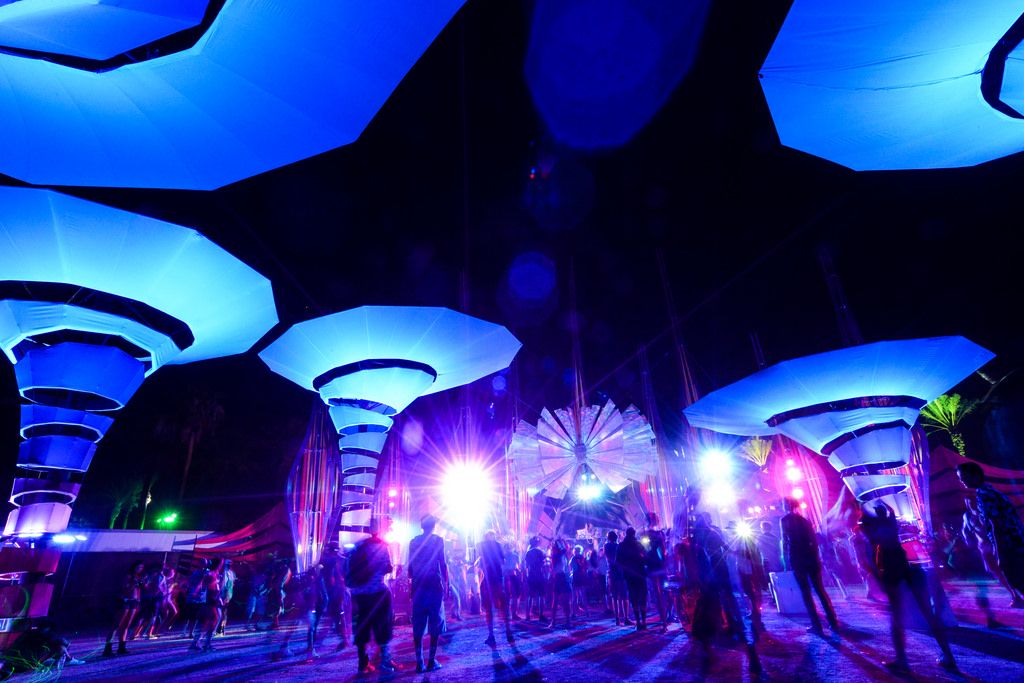 CDCoachella's tweet photo. #Coachella Valley Music &amp; Arts Festival #flickr https://t.co/oMJOj6cqIJ https://t.co/9g9URHHEQE