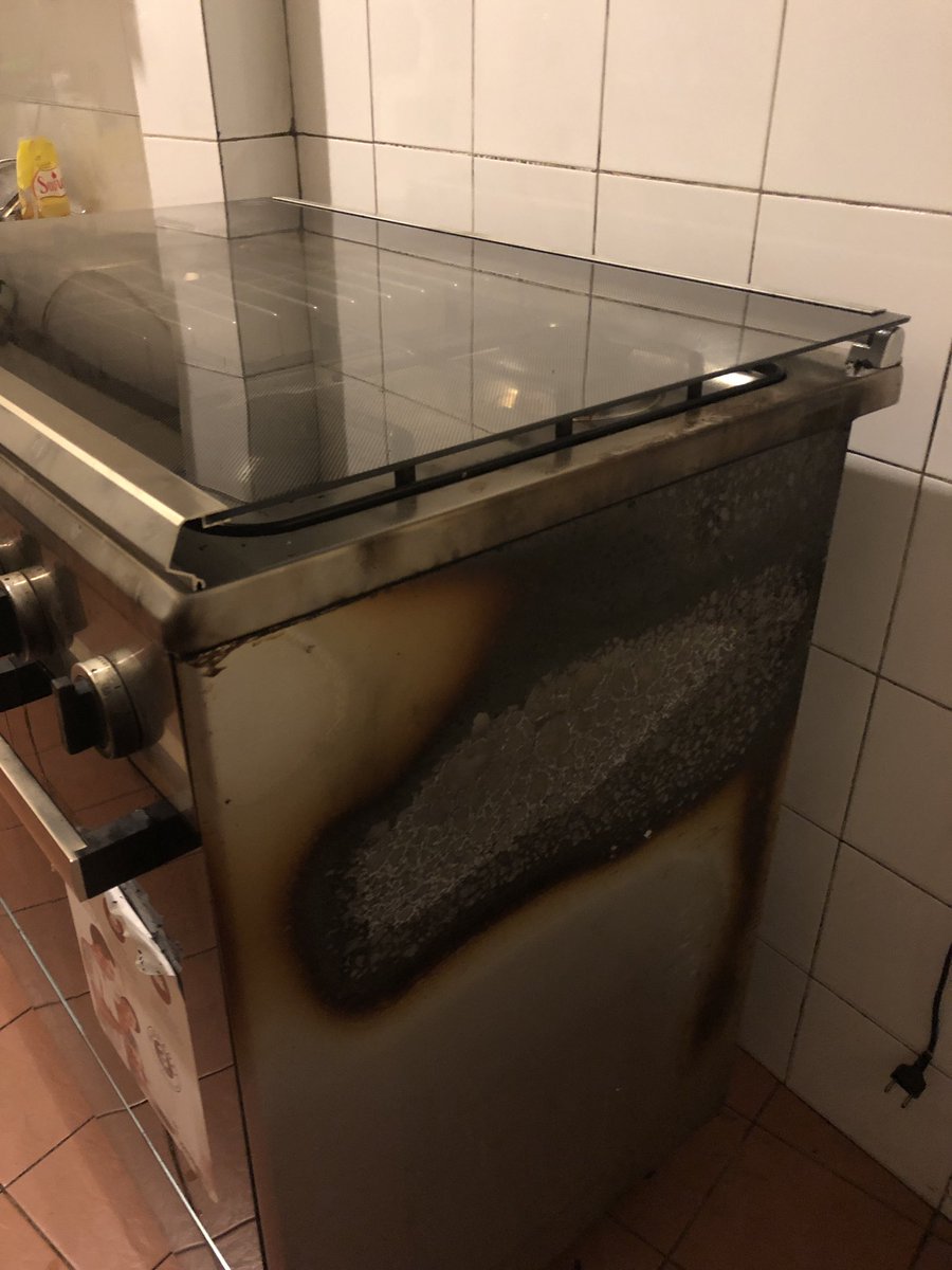 Kompor modena <a href="/MODENAindonesia/">MODENA Indonesia</a> baru beli 1 thn..