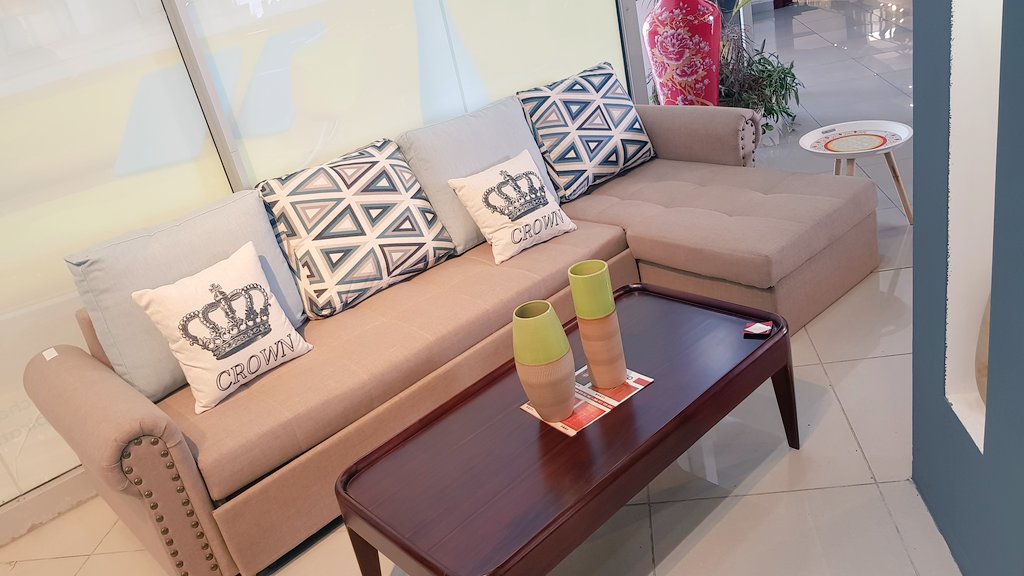 DecoSikale's tweet photo. Good Morning!!!
#SikaleDeco #HomeOfArtAndStyle #NewArrivals #LShapedSofas #GoodPrices https://t.co/NRpnFyLSaA