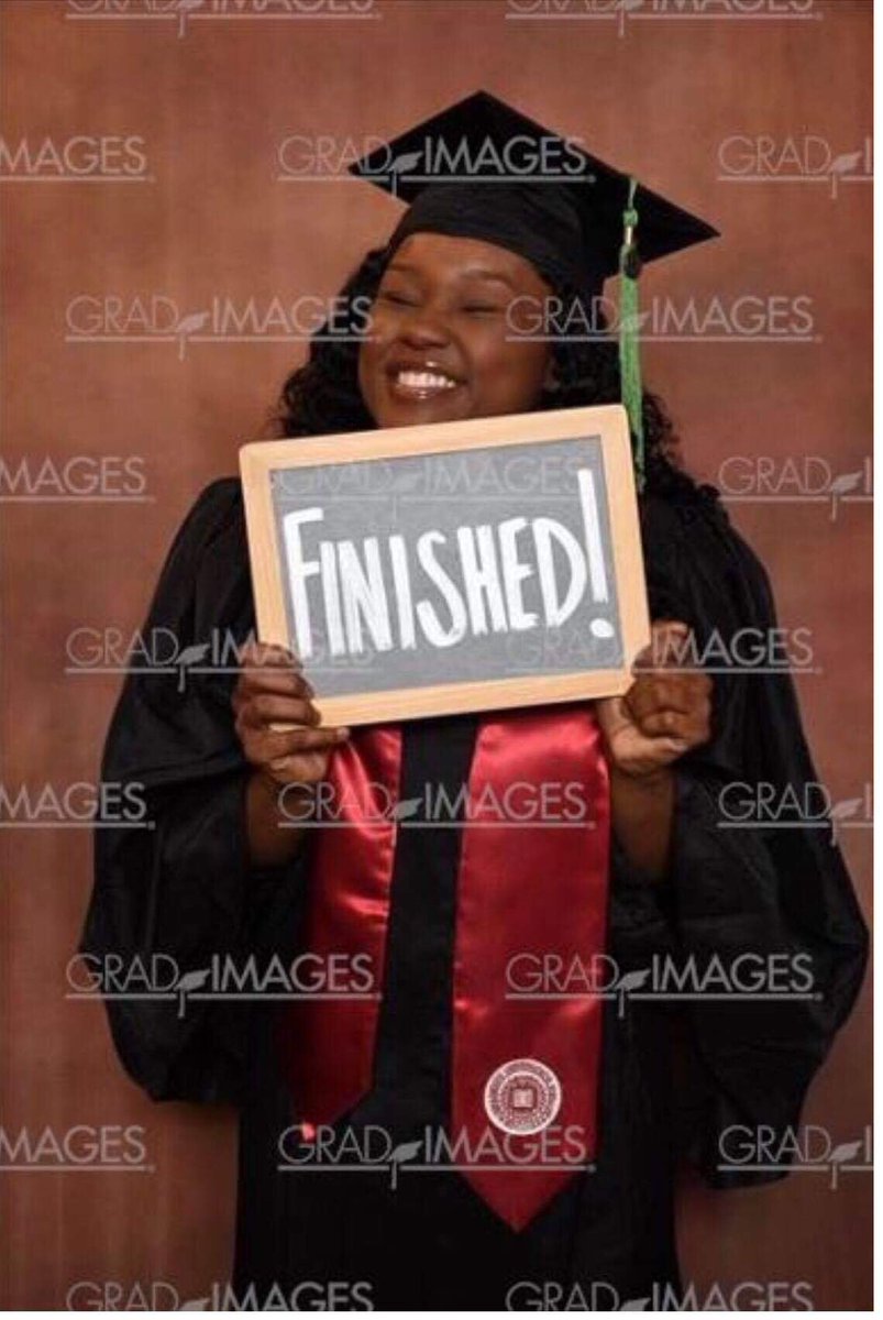JustCallMe__Tee's tweet photo. I am a month away Mommy!
#G15 ❤️
#BSLoading 👩🏾🎓
#ItWasNobodyButGod 🙌🏾 https://t.co/ToS36CZp5e
