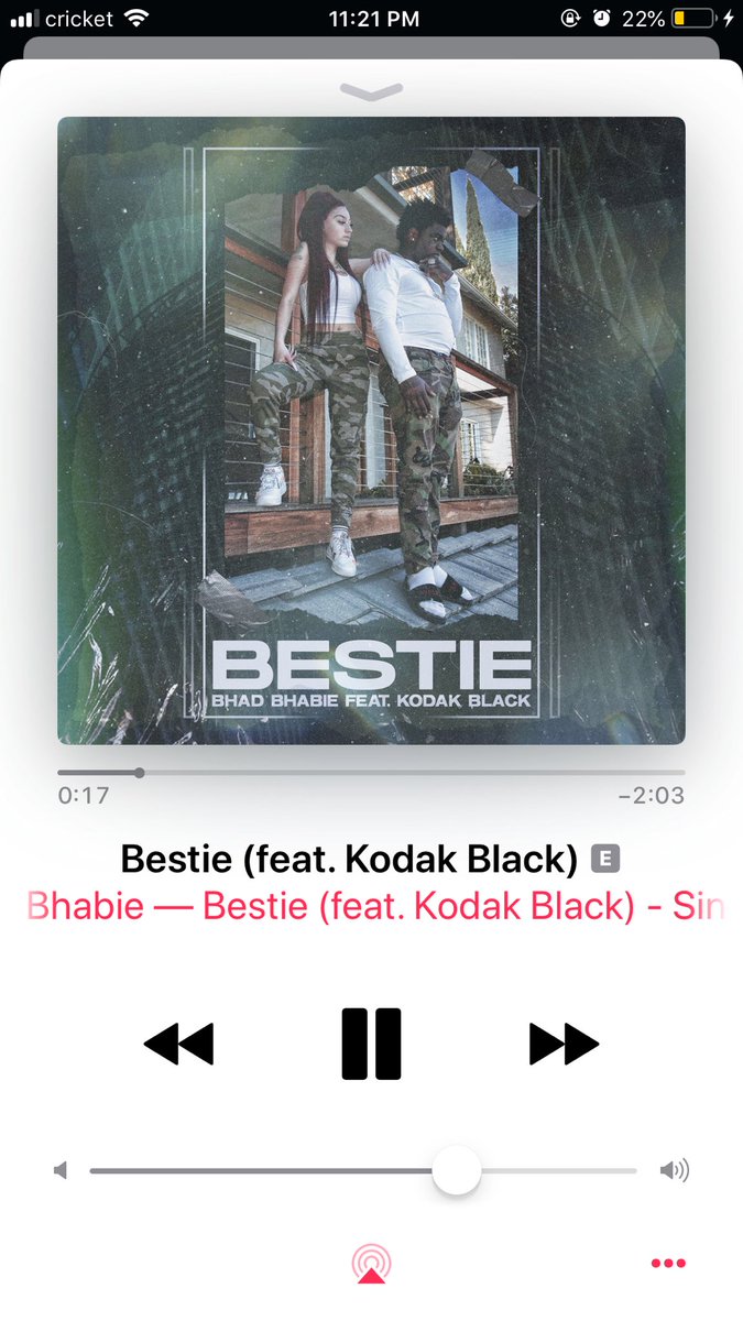 TaylorDraperr97's tweet photo. I don’t know why this song goes hard 🔥🔥 @BhadBhabie #dasmybestfriend #ifyougotaproblem
#thenwegotaproblem https://t.co/vwkdqlTFcB
