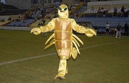 FutbolSapiens on Twitter: "Las mascotas más jocosas del futbol: Abrimos hilo Escorpius, la mascota del Orihuela del futbol español… "