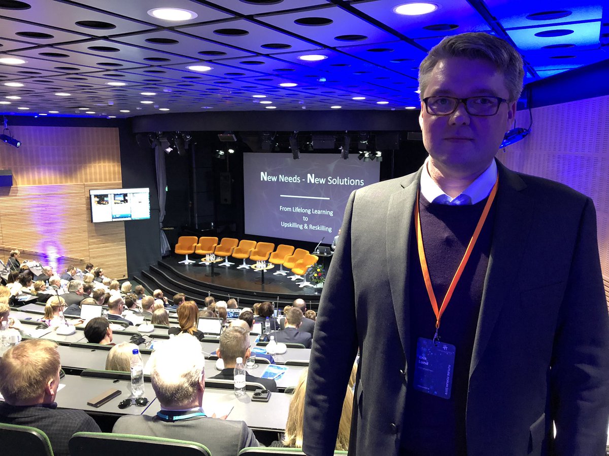 Hanaholmen's tweet photo. Project Manager Erik Lund @00Gerge00 expresses his sincere gratitude towards all the speakers, participants and sponsors for making #fforum2019 into a meaningful and worthwile event @Hanaholmen https://t.co/sOvWARFIp8