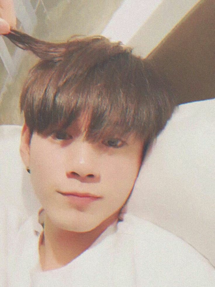 เหนือ↯ tweet media