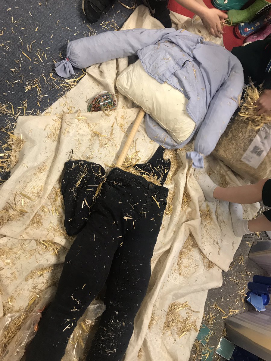 Scarecrow in the making... might need a hoover later 😊