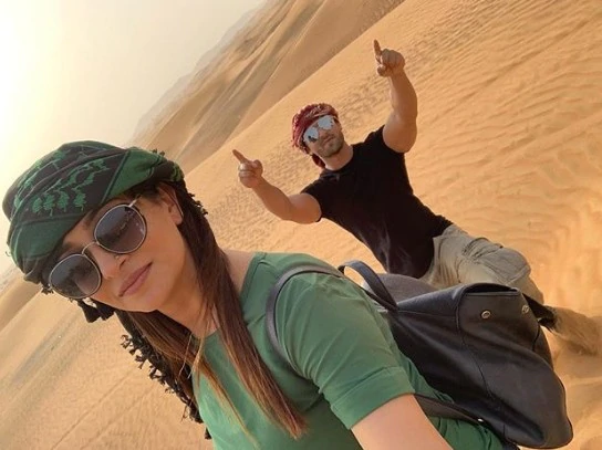 VeblrOfficial's tweet photo. Vacation mode! 👫🍂🏜️🌇 💞🛍️ @ms_dipika &amp; @Shoaib_Ibrahim1 having a gala time in #Dubai for their #vacations https://t.co/Z9Biu61LkS