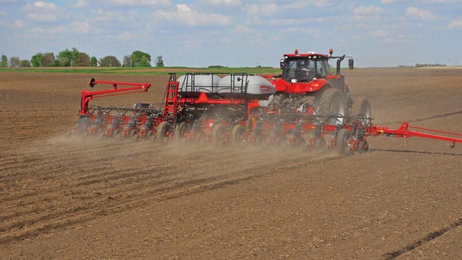 MassimilianoG73's tweet photo. #Technology and #ZoneManagement Reduce Corn Seeding Costs 15% https://t.co/aSxt8AI7C8 #AgTech #AgriTech #SmartFarming #PrecisionFarming #DecisionFarming #InternetOfFarming https://t.co/5QfssWIwyj