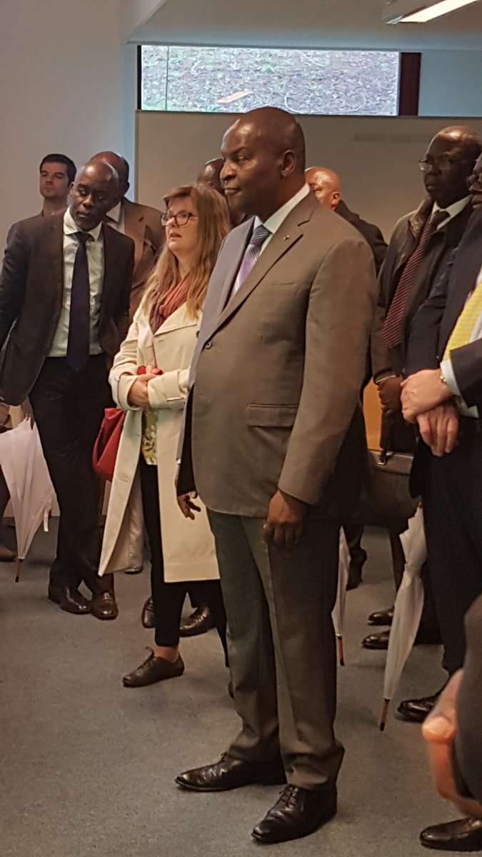 Tvcombw's tweet photo. Le président de la République Centrafricaine Faustin-Archange Touadéra est en visite à l'@UCLouvain_be ce matin pour y découvrir les recherches menées par satellite et dans les serres tropicales. https://t.co/3vVLkFkV4U