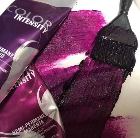 JOICOUK's tweet photo. #repost @hemera_salon
When working with vivids we are always using our fav JOICO Color Intensity ⚡️⚡️ #vivid #haircolor #joico #colorintensity https://t.co/neYMXN3pU8