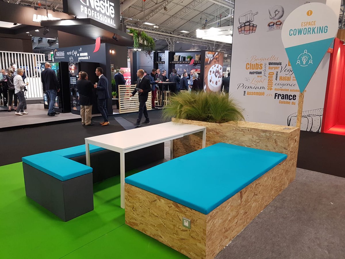 VendingParis's tweet photo. La distribution automatique au coeur du bien-être au travail : des solutions mises en scène au centre du salon. #DA #vending https://t.co/KIYmIPtlV0