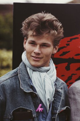 モートン ハルケット