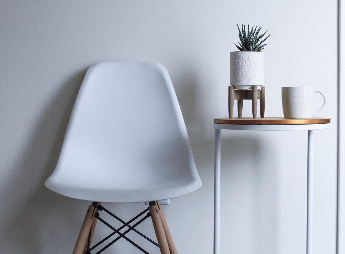 "The fact that most positions require employees to spend the majority of their day sitting down. And if you’re on your butt for hours on end, you definitely want a well crafted chair at your disposal". via <a href="/mashable/">Mashable</a> #ergonize
bit.ly/2TFdLDW