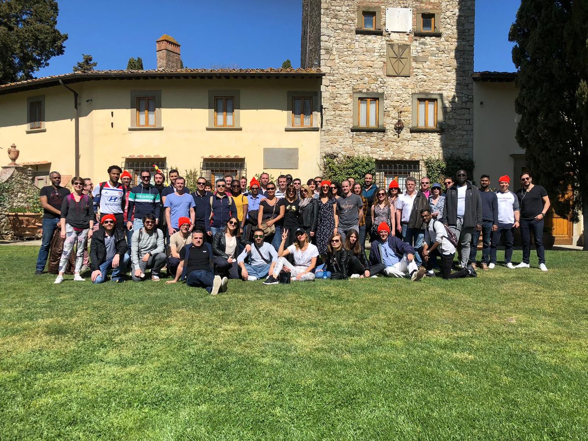 FlexmindSas's tweet photo. Toute l'équipe Flexmind s'est retrouvée ce week-end à Florence pour notre séminaire annuel.

Merci à tous les collaborateurs pour leur investissement au quotidien ! 
#flexmind #teamwork https://t.co/ir5mdnht2m