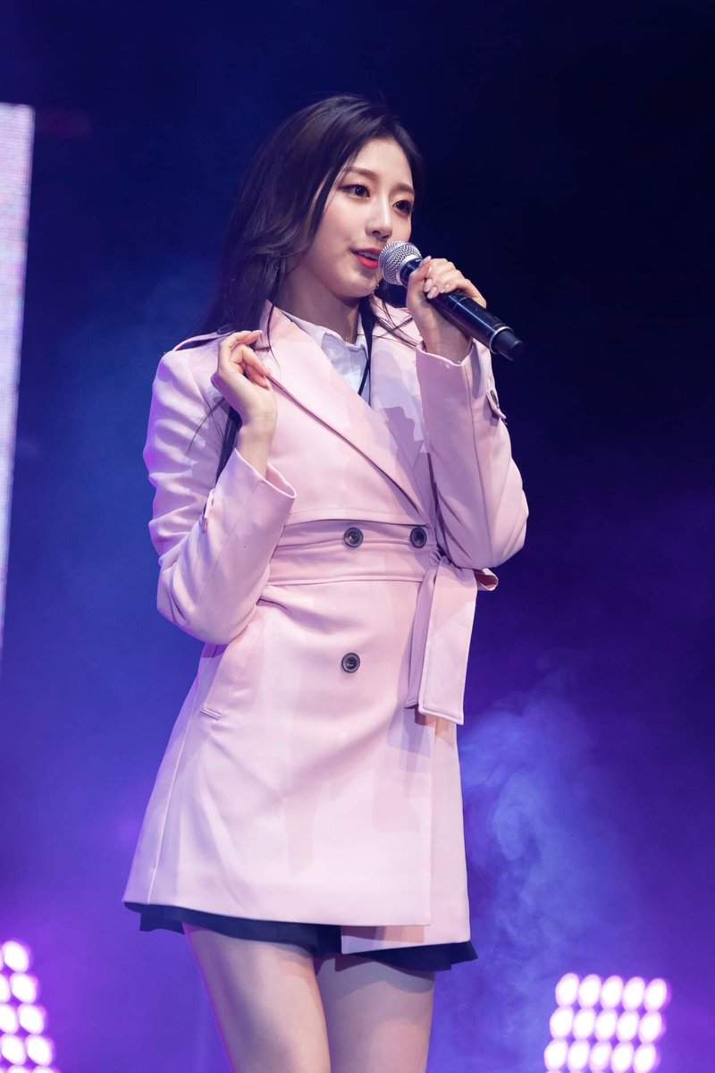 HelloYein_'s tweet photo. 💕❣
#러블리즈 #Lovelyz #정예인 #예인 #Yein 

Photo：https://t.co/FNzhofPRun https://t.co/5k0w5O9yuk