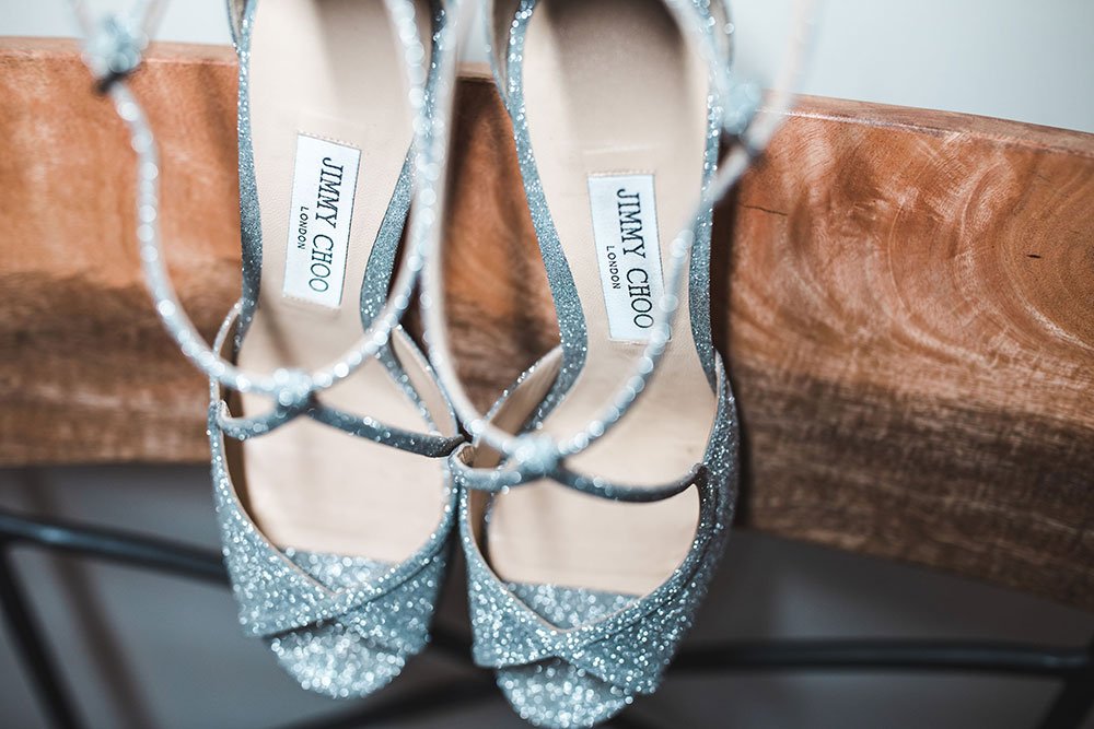 REAL LIFE LUXE BRIDE Francesca chose a fabulous pair of <a href="/jimmychoo/">Jimmy Choo</a> shoes to wear with her bespoke Suzanne Neville gown from Carina Baverstock Couture.
Head to Luxe Bride to see more.

Features:

Gown <a href="/suzanneneville/">Suzanne Neville</a>
Boutique <a href="/carinabcouture/">Carina B Couture</a>
Photographer @eve_dunlop_photography