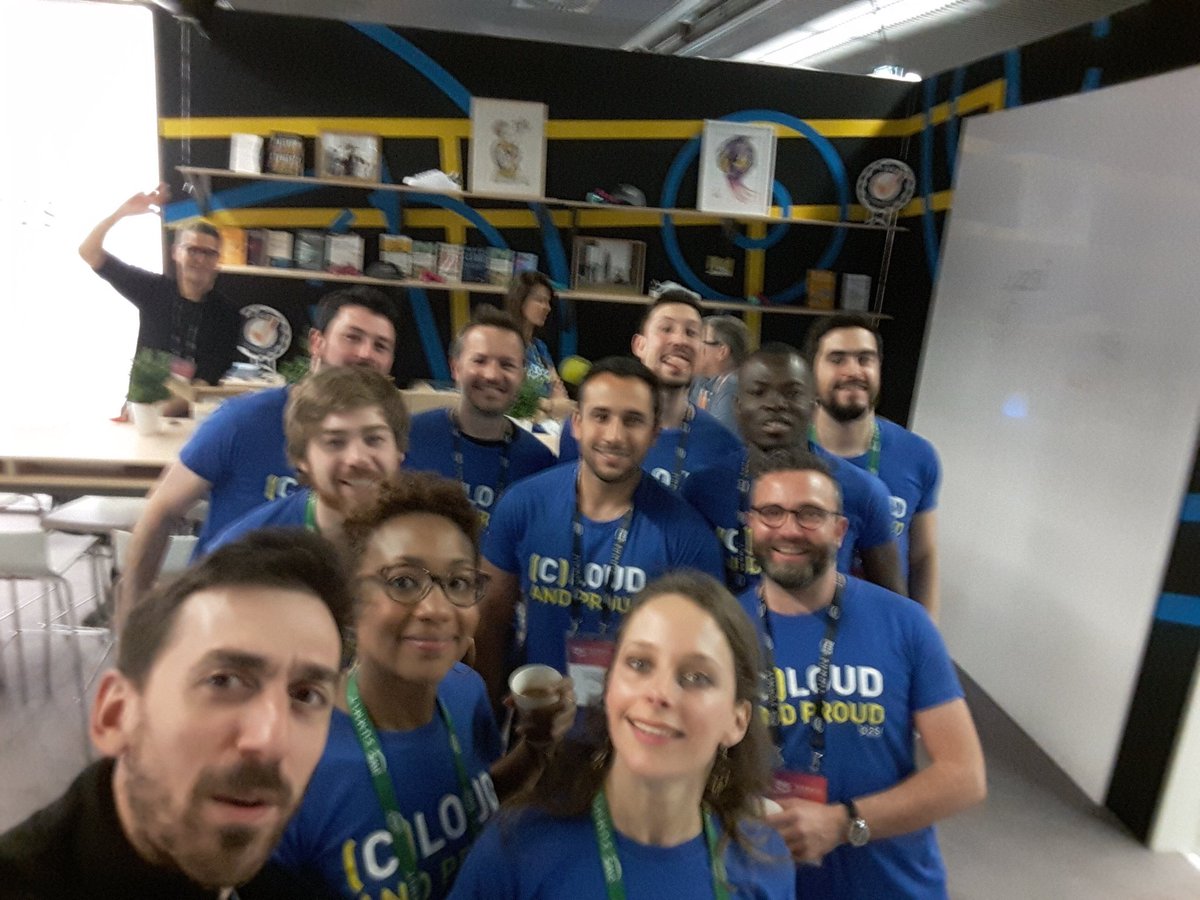 DevoteamRevolve's tweet photo. #TeamD2SI Up &amp; ready at #AWSSummit Paris! Visit our booth, talk with our people and live the D2SI experience! #CloudAndProud @AWSFrance https://t.co/Q95d7dBnzd