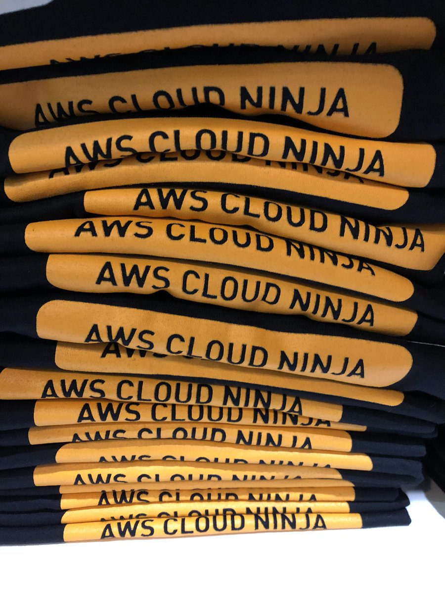 TeamWorkTweet's tweet photo. Les équipes TeamWork et @corexpert sont présentes au #AWSSummit Paris ! Venez nous rencontrer sur le stand 13 😁🤓 #jeancloud #SAPonAWS #cloudfactory #advancedanalytics #migration https://t.co/g7SzdFOU1k