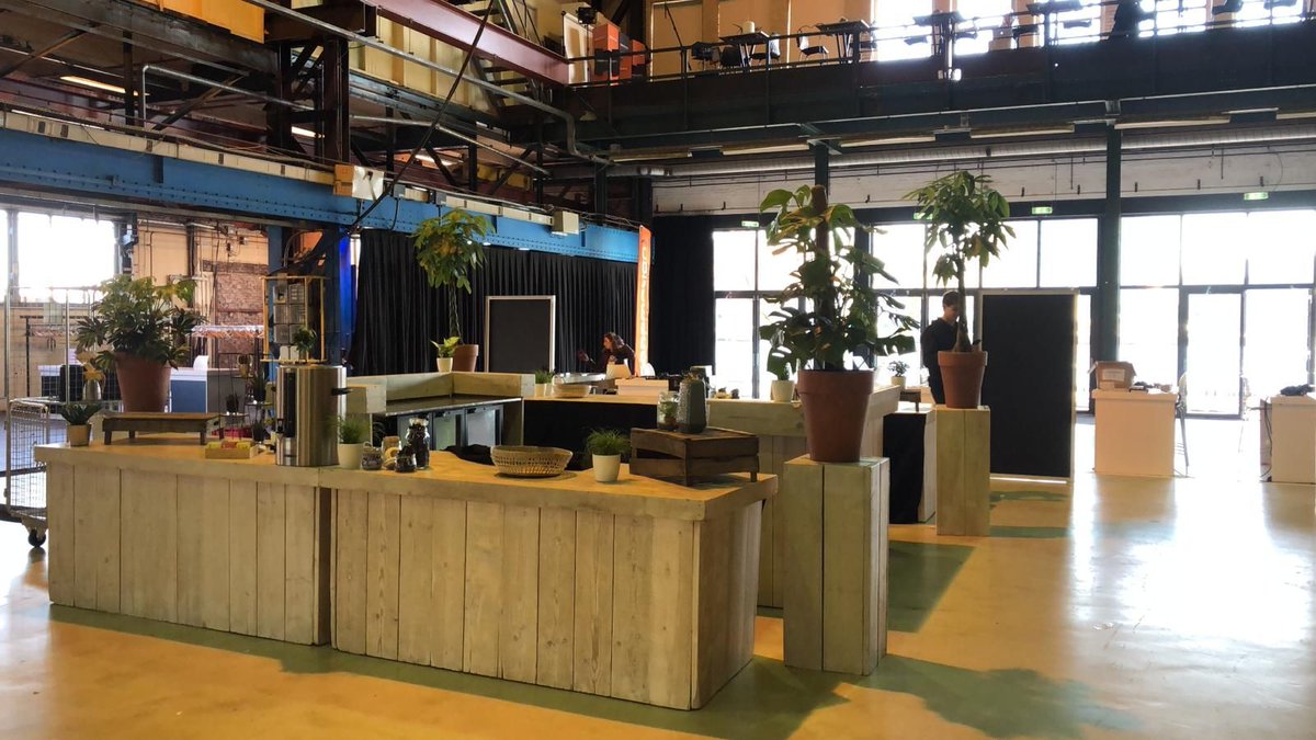 LINKITGroup's tweet photo. Ready for @CodemoAmsterdam today! Meet our team, find out what we have to offer & take part in #wireloop contest to win "Refactoring: Improving the Design of Existing Code" (EAN: 9780134757599)! #CodemotionAmsterdam19
We believe in building IT together! https://t.co/knL0BfkPRe https://t.co/zhrgEHVNhr