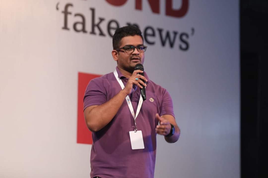 qazifarazahmad's tweet photo. Fact Check and Verification is not just a terminology, it's the need of the hour. Proud to be a Google Certified Trainer in Fact Checking and Verification. Happy #FactCheckingDay to everyone. #FactCheckWithGNI #GNITruthWarrior https://t.co/D8xV8PCAwd
