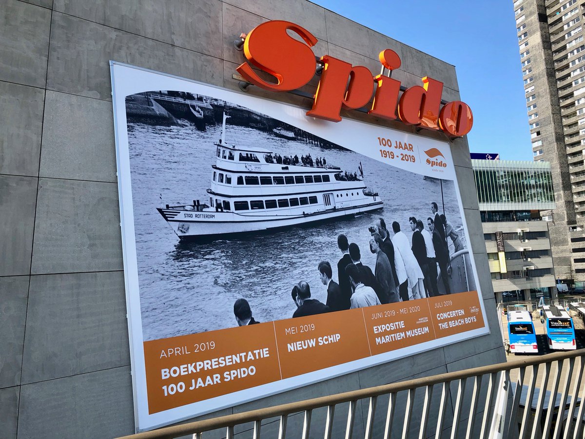 100 jaar <a href="/Spido_Rotterdam/">Koninklijke Spido BV.</a>, wij verzorgden een prachtig megadoek op de gevel. We denken ook graag mee over jouw buitenreclame strategie: helderred.nl/advies-reclame…