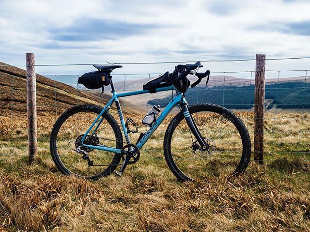 MikeHowarth's tweet image. A modern day steed for a historic ride. The Wayfarer Centenary Weekend was a cracker, paying tribute to the Wayfarer with a ride 'Over the Top' of the Berwyn mountains aboard the Mike Hall inspired Kinesis AT. A fitting nod to two cycling legends.⁣
.… ift.tt/2U9k6Nm