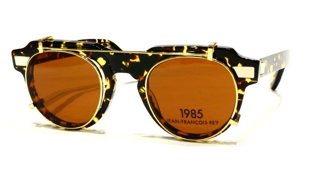 JFREYBOZ's tweet photo. JEAN-FRANÇOIS REY 1985 COLLECTION「VIPER」CLIP-ON　col 2525(BLUE)　最後の1本が入荷。次回入荷はございませんのでご注意ください。
https://t.co/emUAYDLfEB
#daikanyama #jfrey #eyewear #1985collection #viper https://t.co/iJKBGL54ra