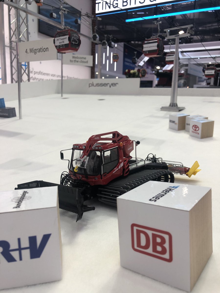 PlusServer's tweet photo. 2. Tag auf der #HM2019. Wir freuen uns auf weitere spannende Rennen mit unseren Pistenbullies und gute Gesprรคche. Halle 6, Stand D30. #plusserver #totheclouds #cloud https://t.co/geQdvtYXLf