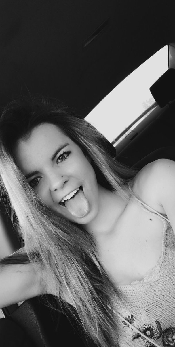 brookecrowleyyy's tweet photo. :) https://t.co/i0puTDuRGM