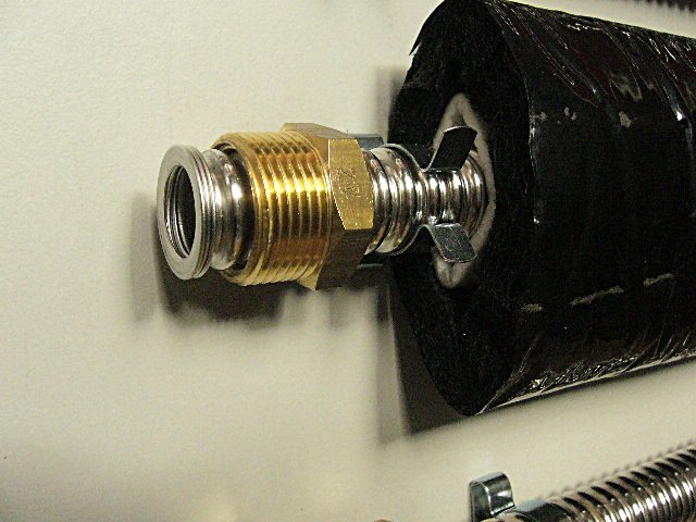 AZFlowtech's tweet image. Pre insulated DN15 tube supplied in 2 metre cut lengths, terminated   pressed ends with 3/4 BSP nuts. Produced for our First fix solar Panel   kit.

AZ Flowtech Ltd supplying Corrugated Stainless Steel Tube, Heating Coils and Fittings to Britains Renewable Energy industry.