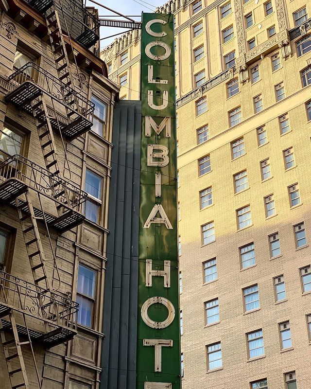 jamestolley's tweet photo. Forgotten draft post from San Francisco #architecture #sanfrancisco #lines https://t.co/MIfw2wSaEO https://t.co/d4SP5JmGH5
